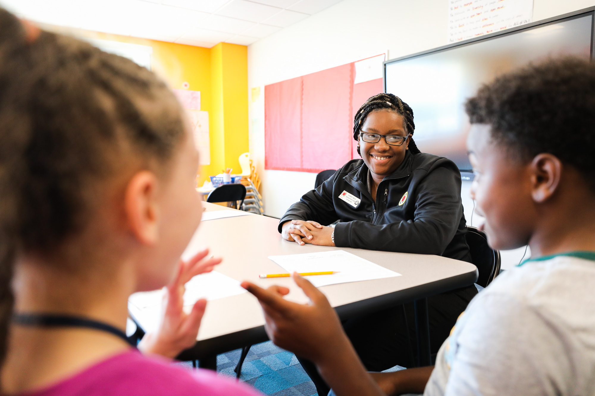 In City Year Buffalo’s inaugural year, 33 AmeriCorps members are supporting students at five schools: Buffalo Collegiate Charter School, Elmwood Village Charter School, Enterprise Charter School, Tapestry Charter School and West Buffalo Charter School. The program was launched in partnership with The Cullen Foundation, First Niagara Foundation, National Grid, Rich Products and the Oishei Foundation, with the additional support of the City of Buffalo.