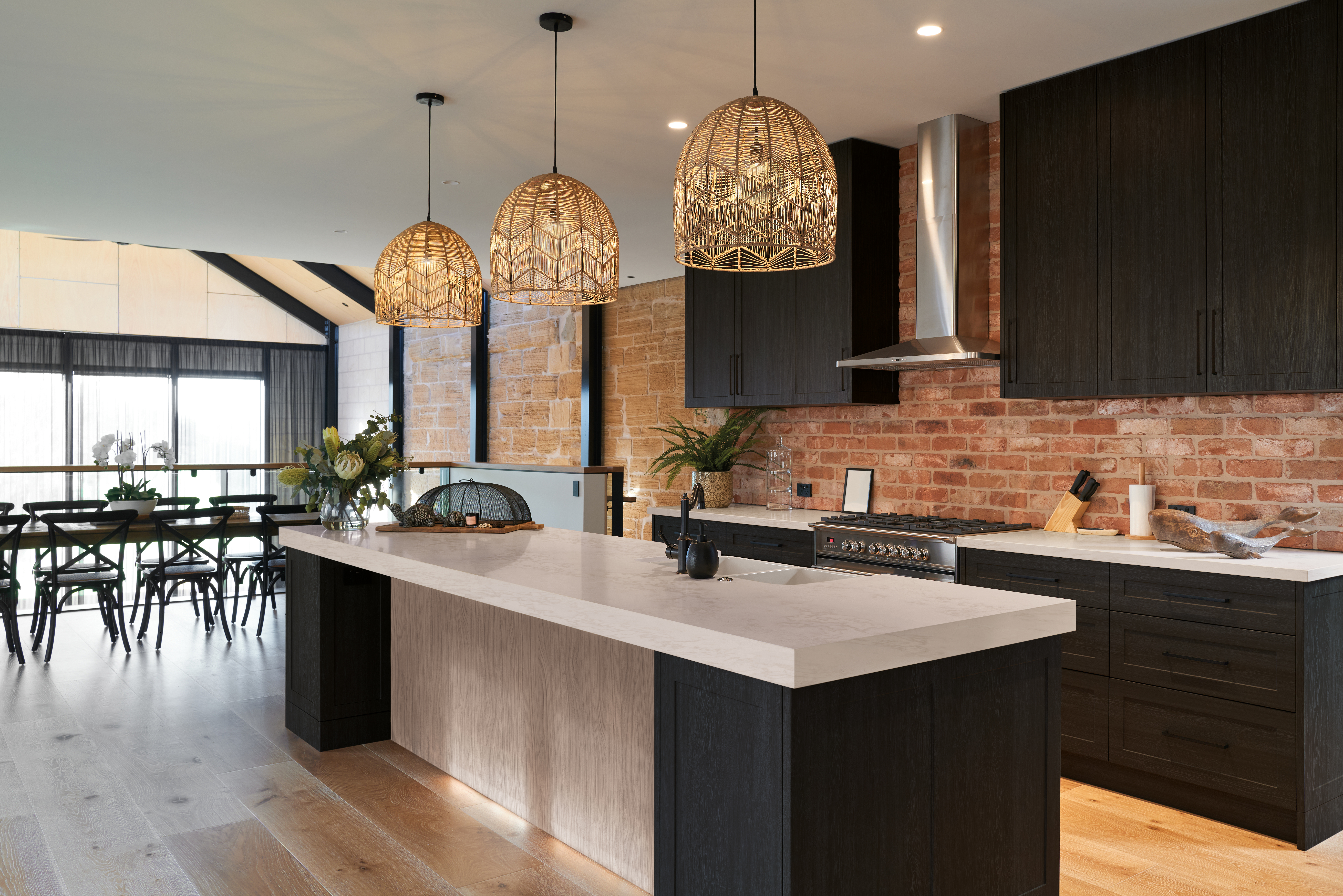 wilsonart-quartz-q4069-terra-nova-tfl-8248-black-hills-oak-hpl-17017k-hartley-walnut (2)