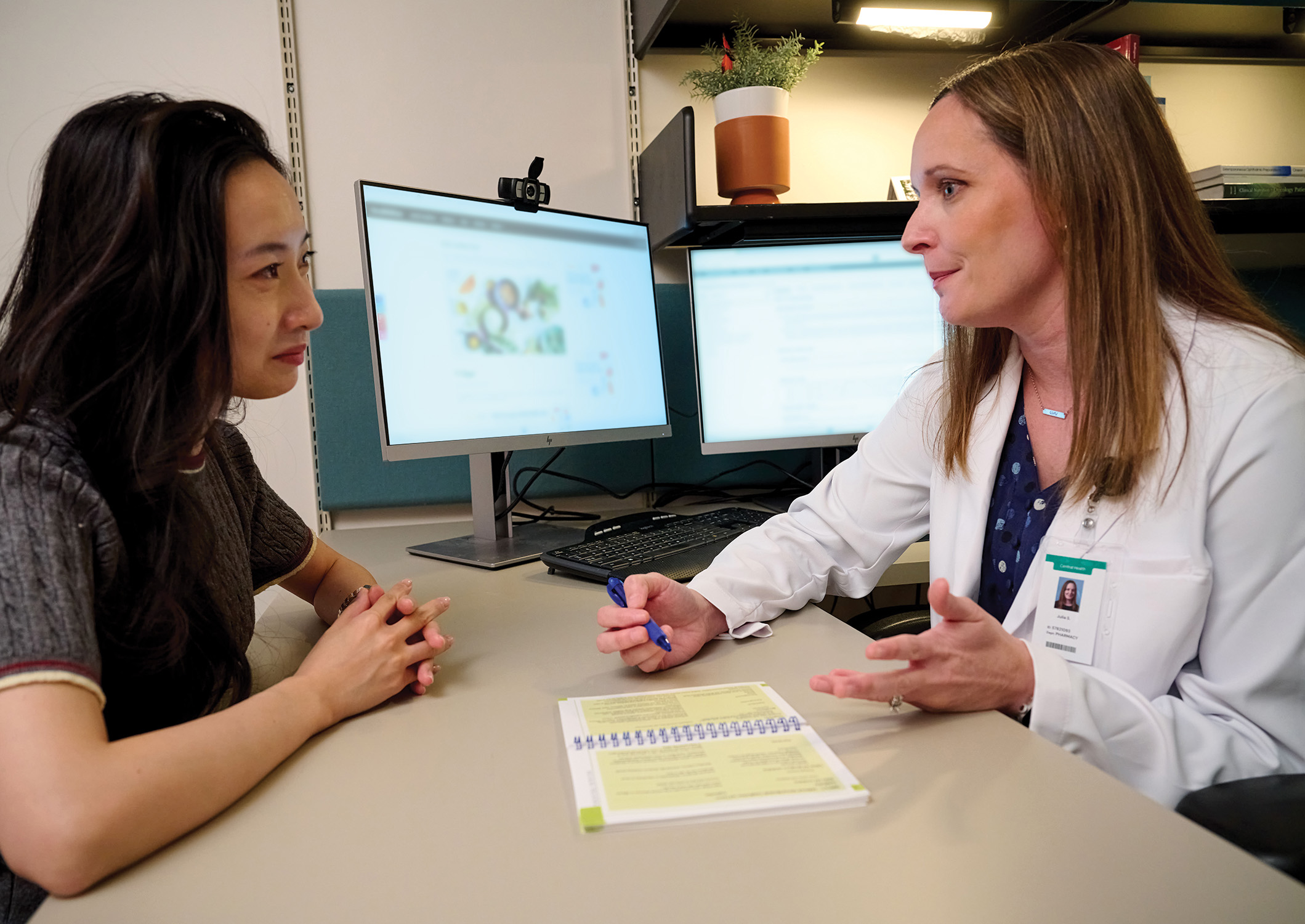 If You’re Feeling Stressed by Pricey Meds, Pharmacists Can Help