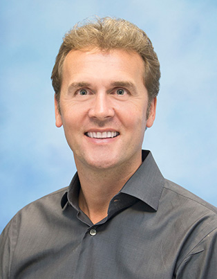 Alex H headshot_for Globe