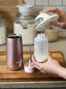 Pippy Sips Launches MAIA™, The Portable, Easy-To-Use System For Storing, Cooling, and Monitoring Breastmilk