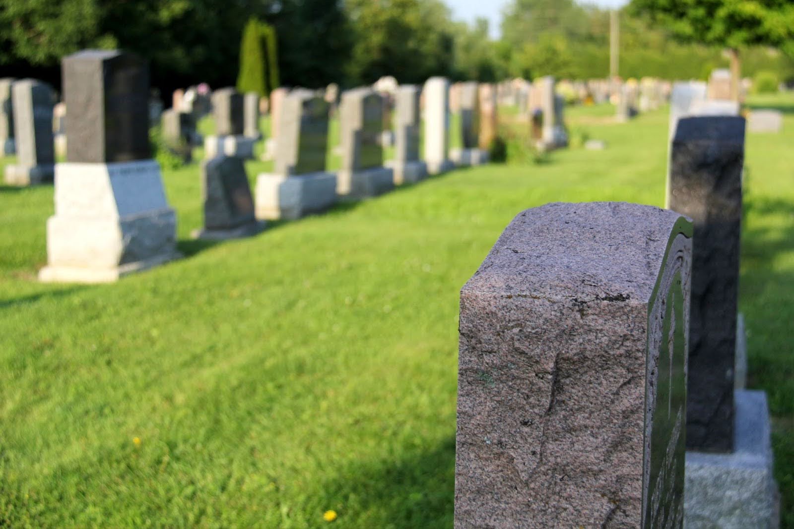 In HelloNation, Memorial Experts Bob Leonard and Don Rath of Rochester Share Headstone Cleaning and Maintenance Tips