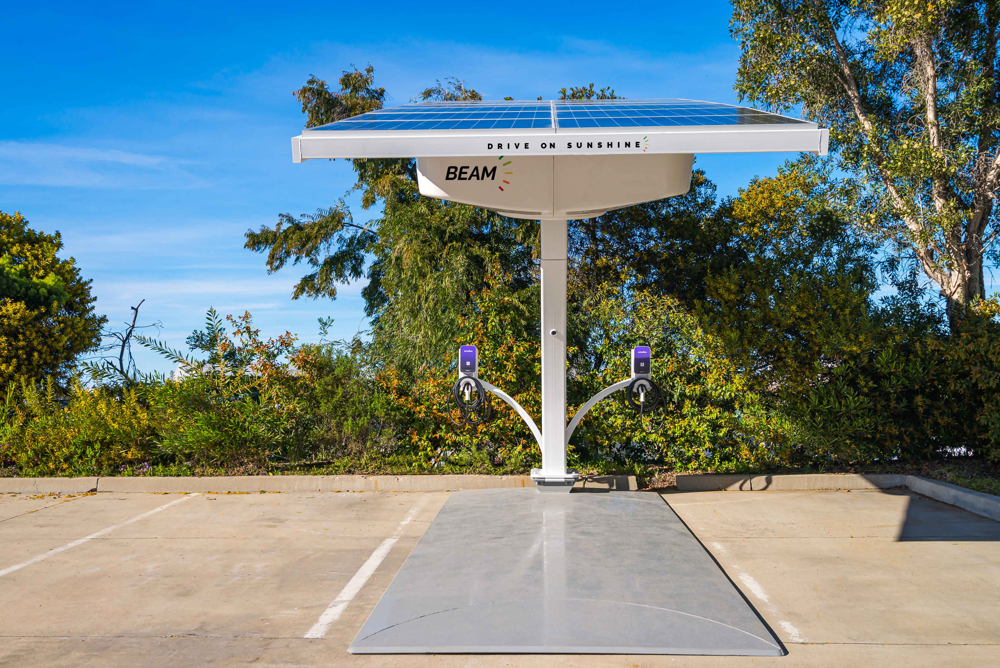 Beam Global Receives First U.S. Marine Corps Order for EV ARC™ Off-Grid EV  Charging and Energy Resiliency Systems for 14 Bases