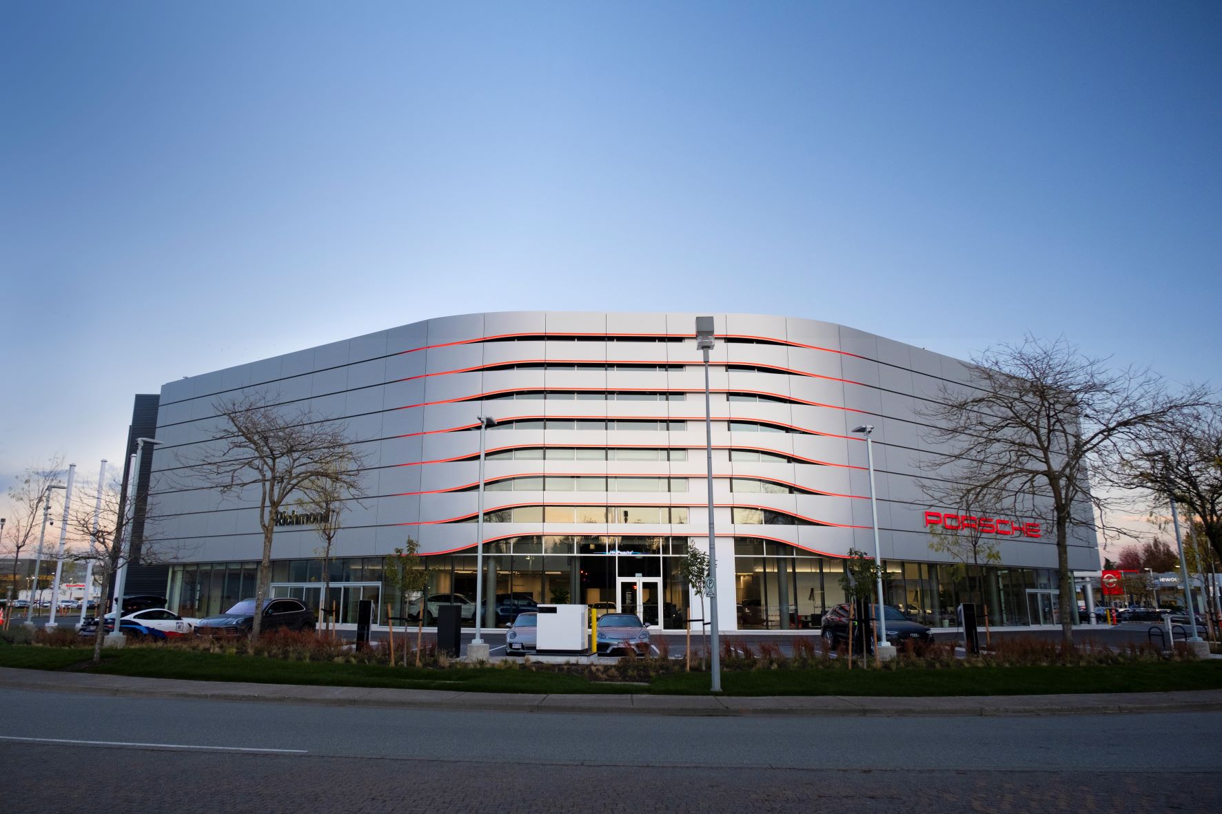 Porsche retail network continues its investment in Canada