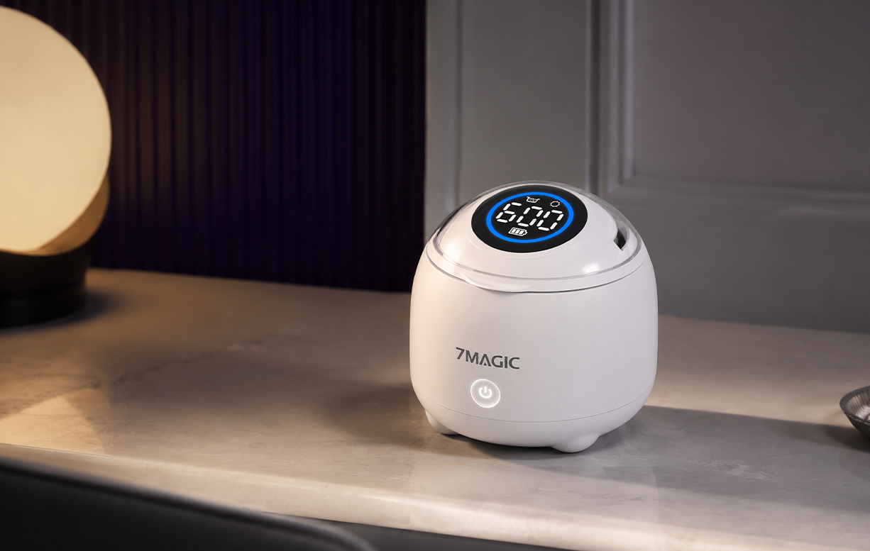 7MAGIC SonicPod Go 48kHz ultrasonic cleaner displaying four smart modes with five- and ten-minute oral appliance cleaning cycles.