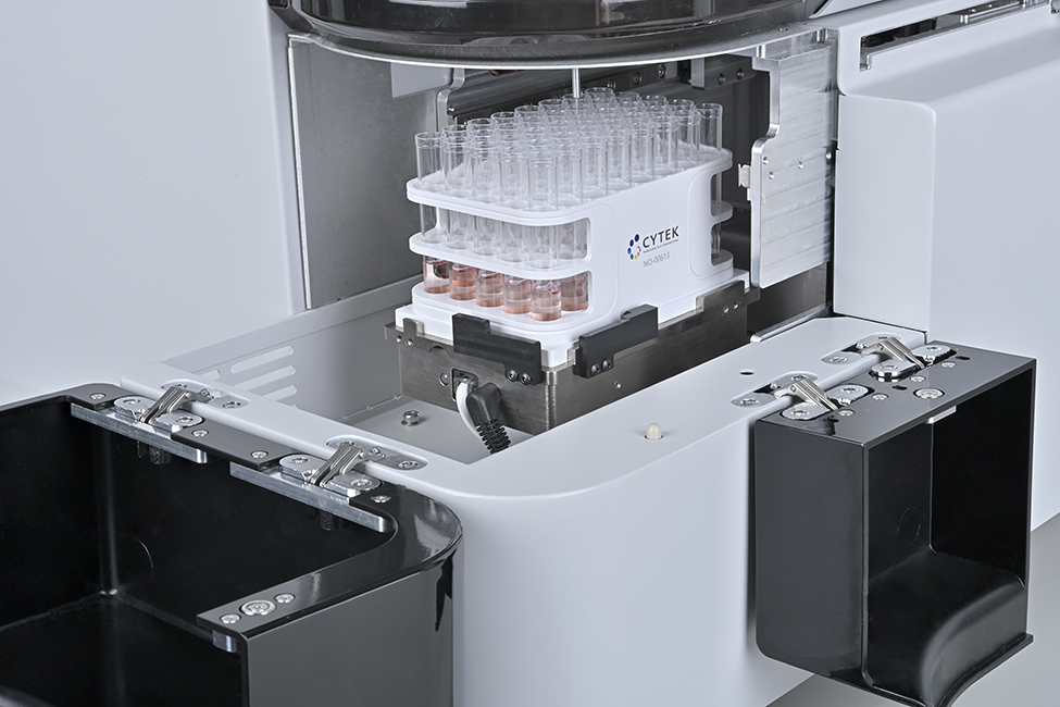 Cytek Automated Sample Loader Close-Up