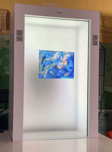 The world's first NFT created for display as a PORTL hologram was unveiled by artist Nicole Buffett at #AIshowbiz Earth Day to benefit Open Earth Foundation's work. PORTL is the L.A. startup known for holoportation and interactive AI-based display. Find out more at PORTLhologram.com.