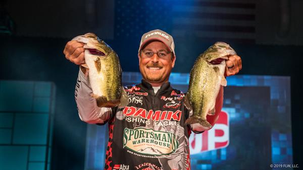 FLW Tour stalwart Bryan Thrift of Shelby, North Carolina, weighed a five-bass limit totaling 15 pounds, 3 ounces to take the early lead after Day One of the 24th annual FLW Cup on Lake Hamilton.