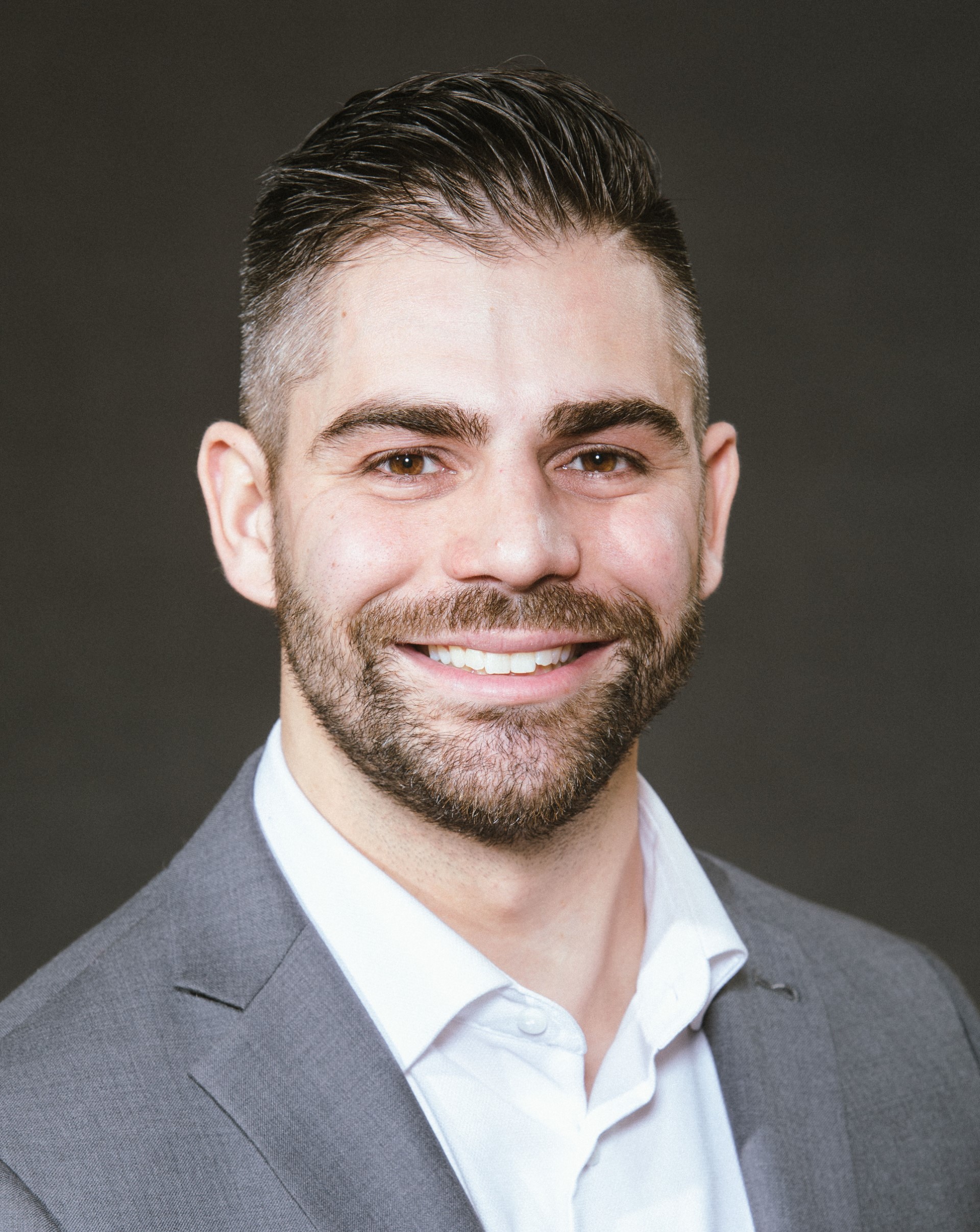 Headshot Daniel Sharabba