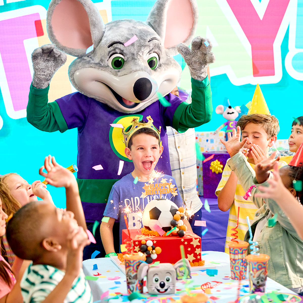 Chuck E. Cheese $99.99 Birthday parties for 6 kids are affordable for everyone