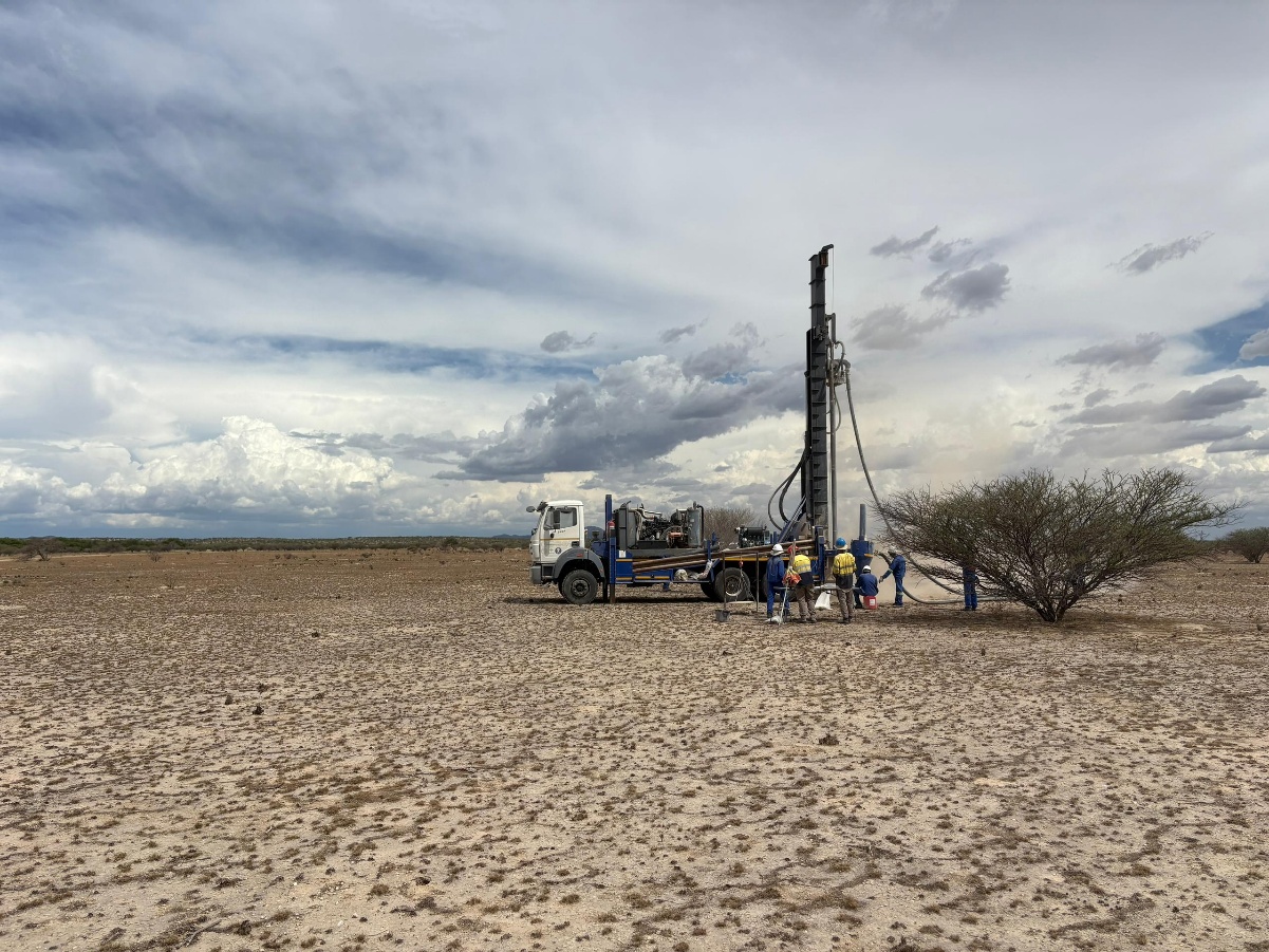Figure 2: RC rig commencing bedrock sampling on the “Thrust Zone Target” at the Belmont prospect, Khorixas.
