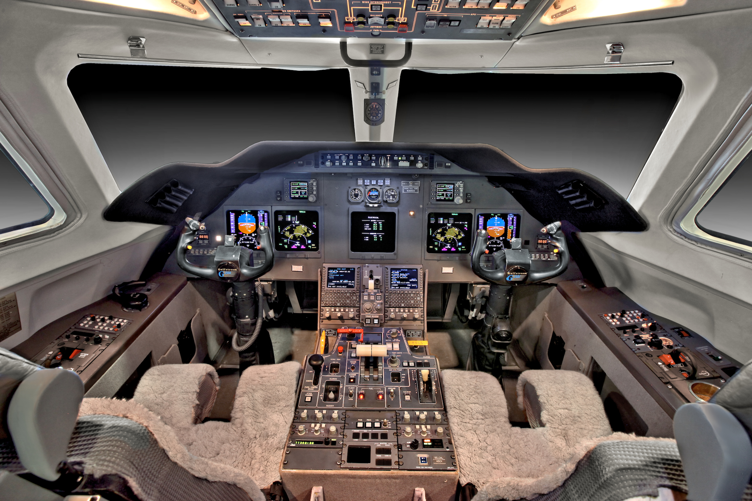 G200 sn75 - Cockpit 355x - HR