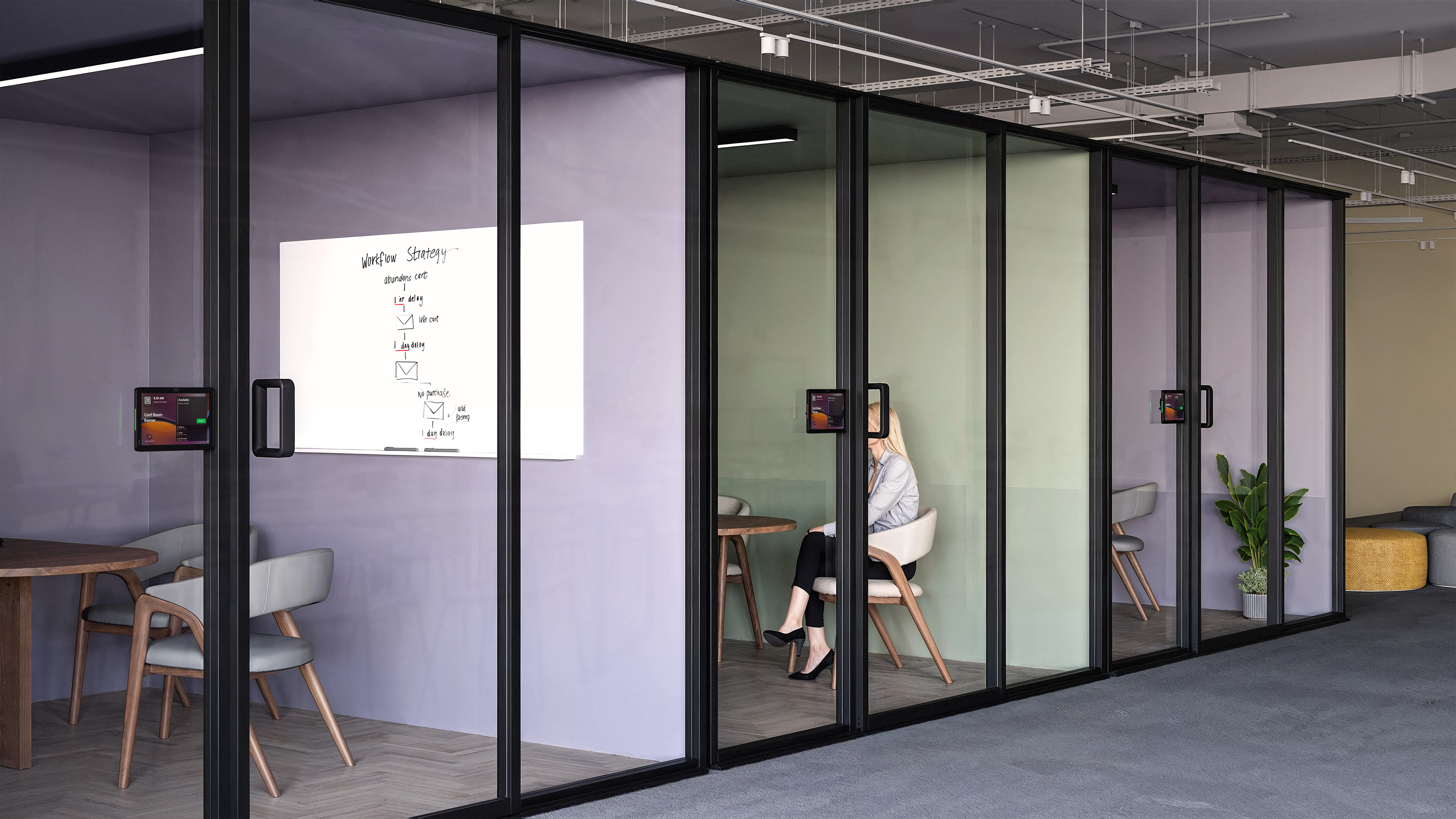 Jabra Scheduler in a Corridor 