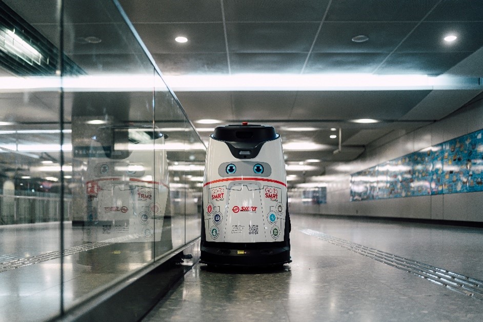 SIMPPLE Robotics in SMRT Train station