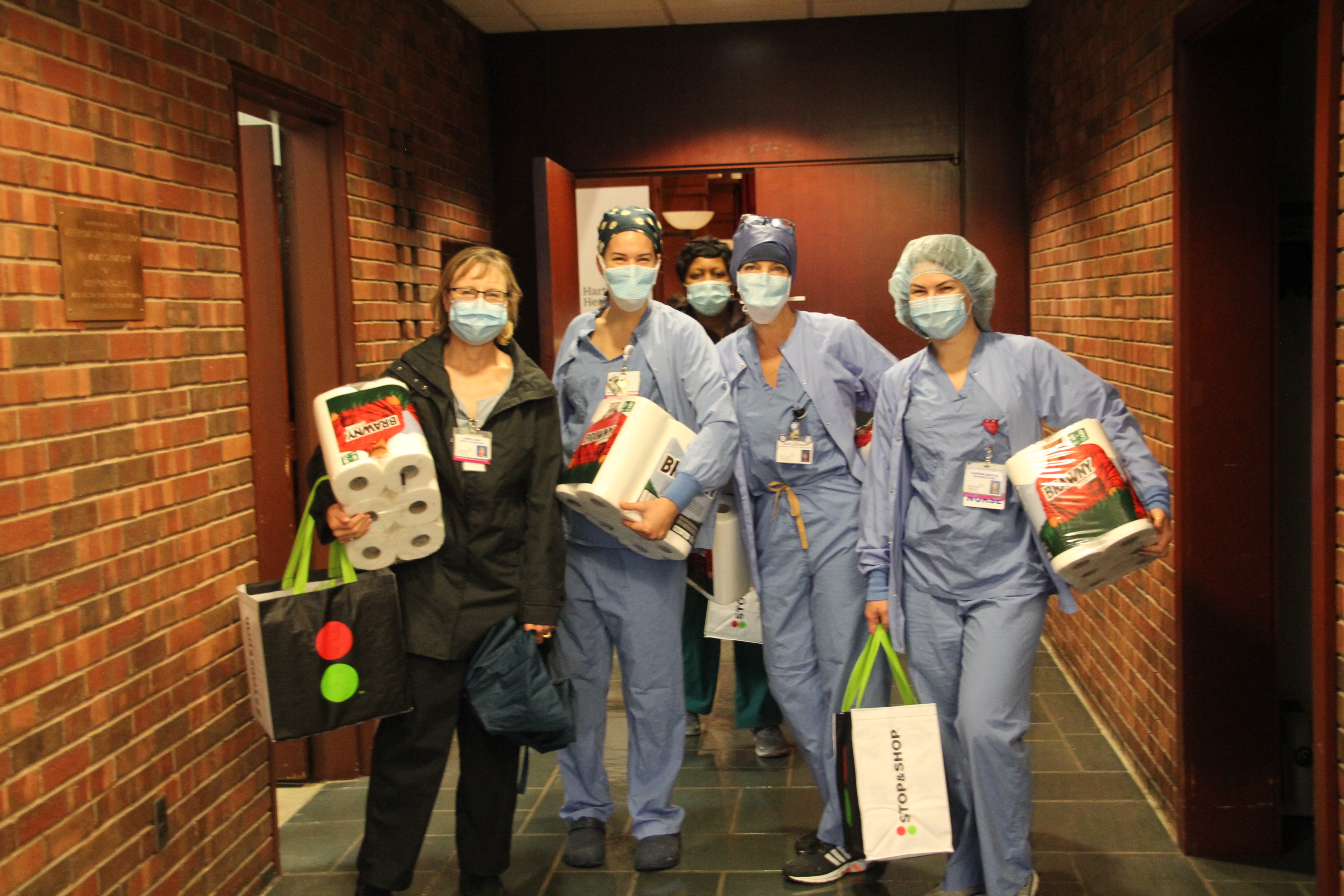 Stop & Shop Donation Hartford Hospital (1)