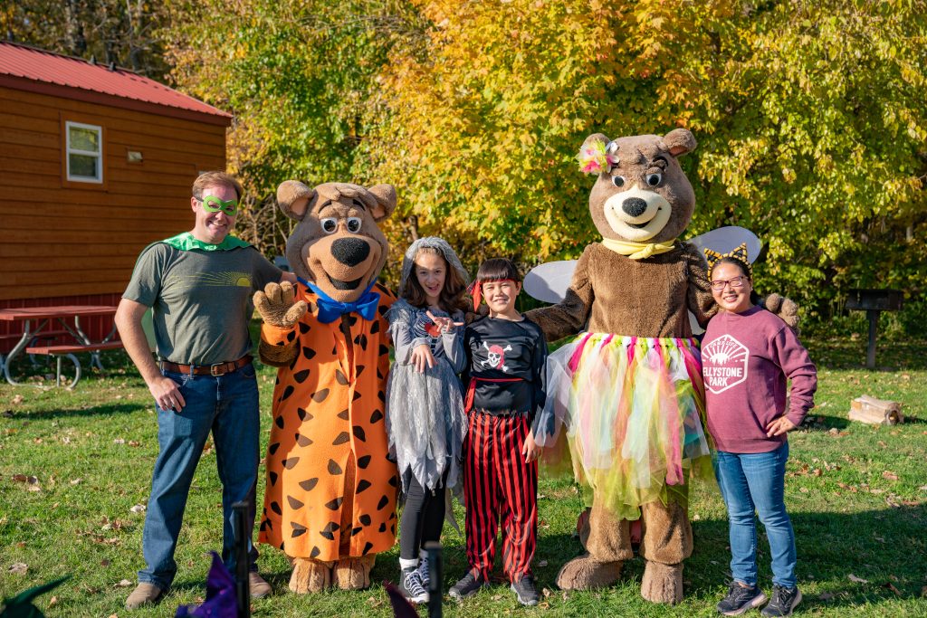 Costumes-at-Cabin-39-1024x683