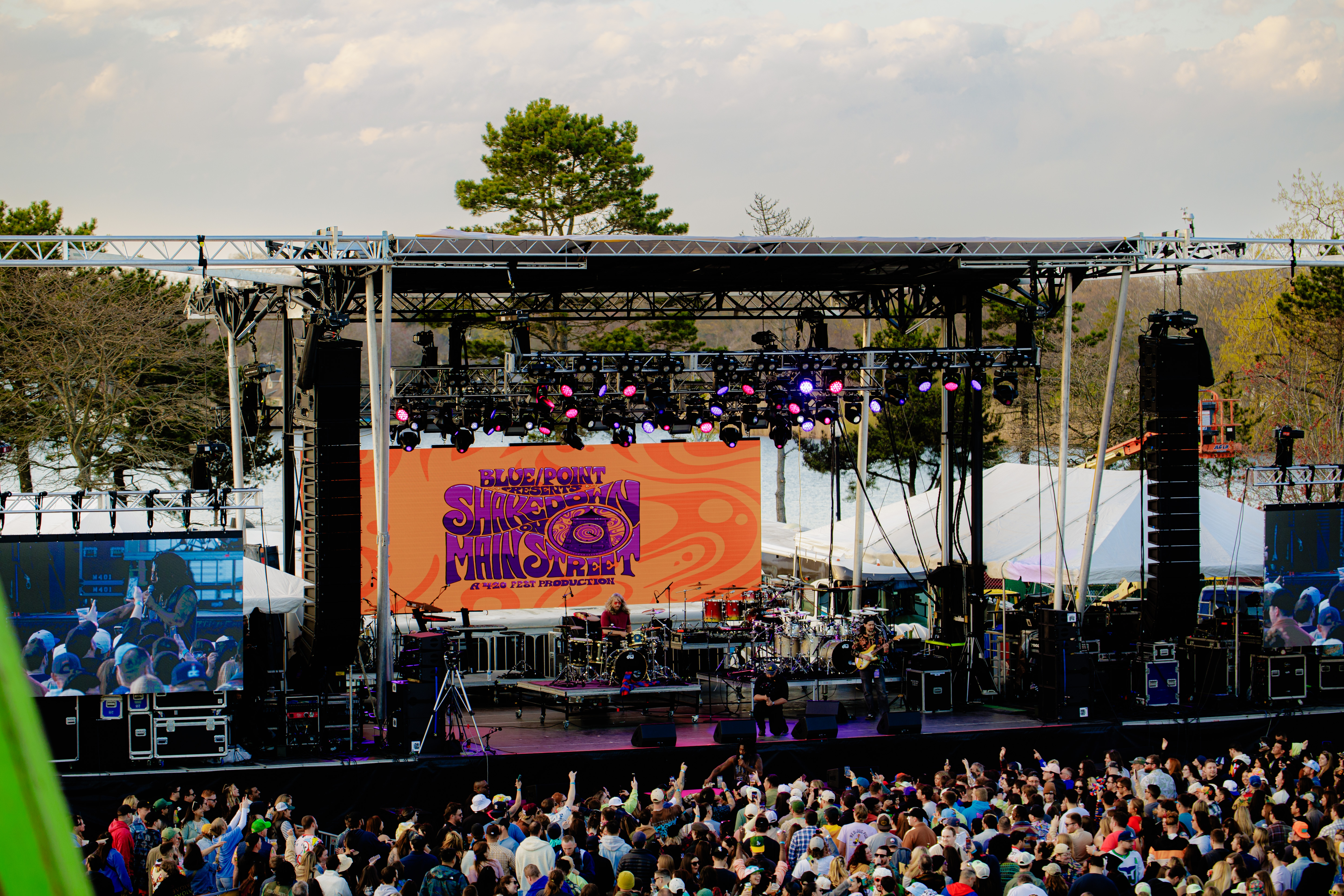 Blue Point Brewing celebrated the 4th annual Shakedown on Main Street 420 Festival