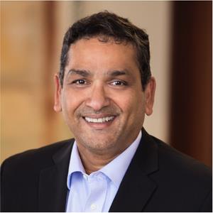 Srini Koushik, Rackspace Technology Executive Vice President and Chief Technology Officer has been inducted into the CIO Hall of Fame and received the Global Ohio CIO ORBIE® Award