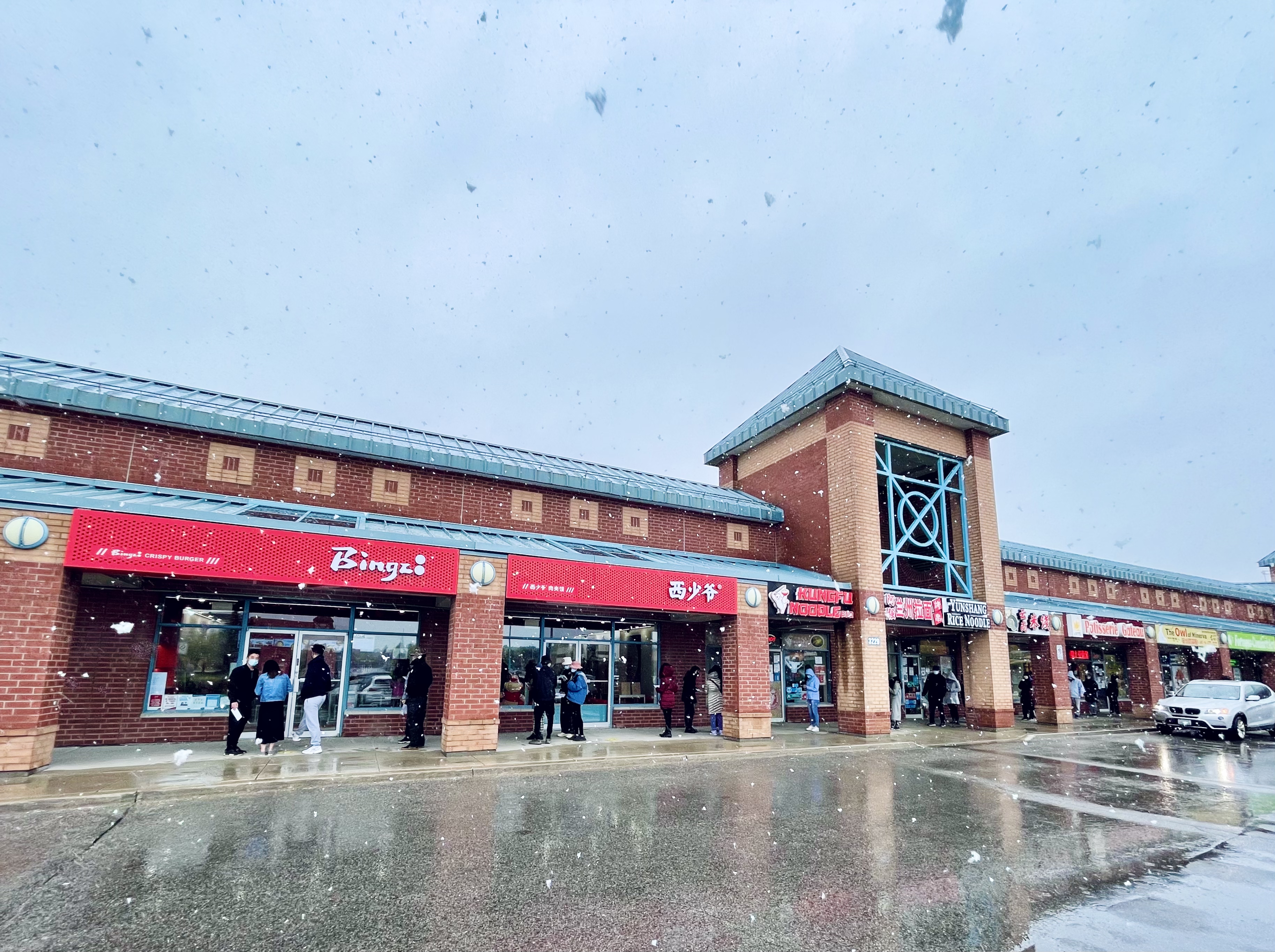 The Long Queue Outside The Restaurant