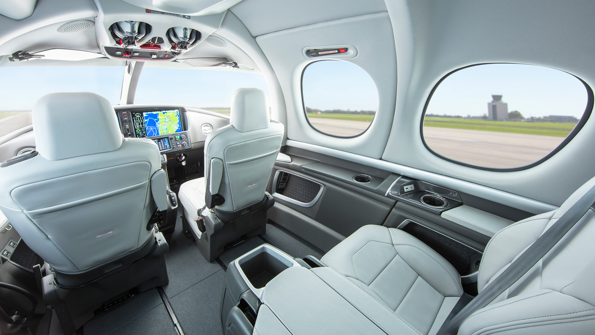 Designed around the largest cabin in its class, the Vision Jet's carbon fiber fuselage creates spaciousness, with unexpected head and shoulder room and panoramic windows for an immersive experience.