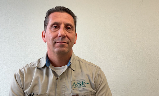 Electrical Expert Marc Leveroni of South San Francisco, CA Shares Why LED Fixtures Are Replacing Traditional Lighting in HelloNation