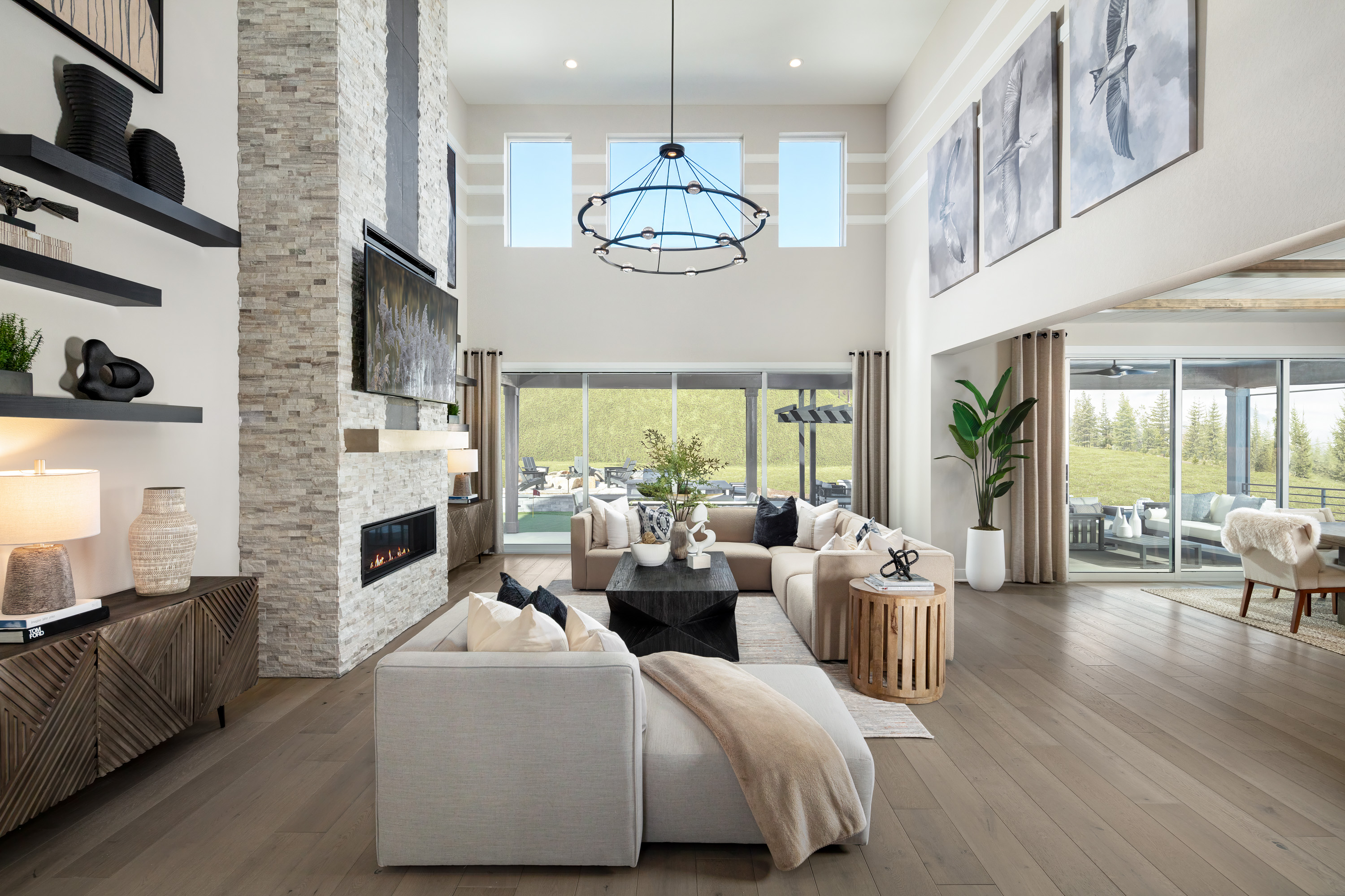 “This neighborhood truly exemplifies the Toll Brothers luxury brand that we’re known for,” said Reggie Carveth, Division President of Toll Brothers in Colorado.