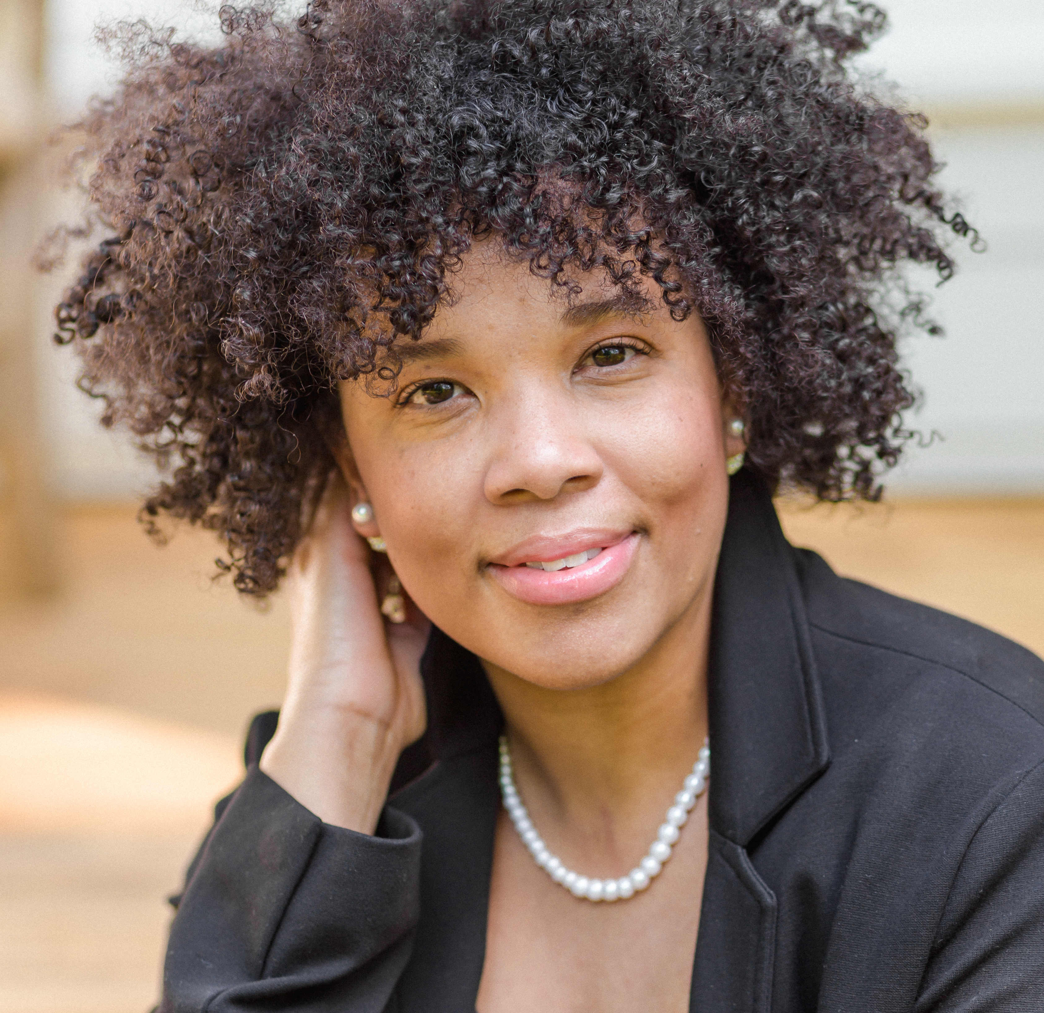 Catherine McGlown Headshot