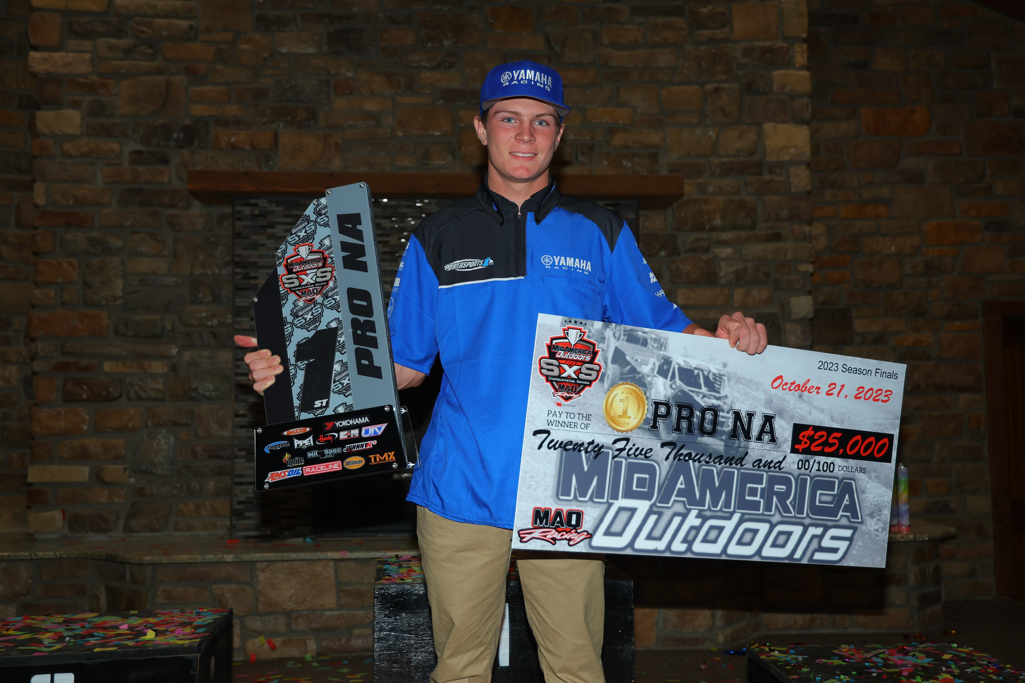 Mid America Outdoors completed its seven-round series October 20-22 in Jay, Oklahoma, with Owen VanEperen capturing the Pro Stock N/A championship in his Powersports 1 / Beyond Redline / Yamalube / Hoosier / Yamaha YXZ1000R SS.