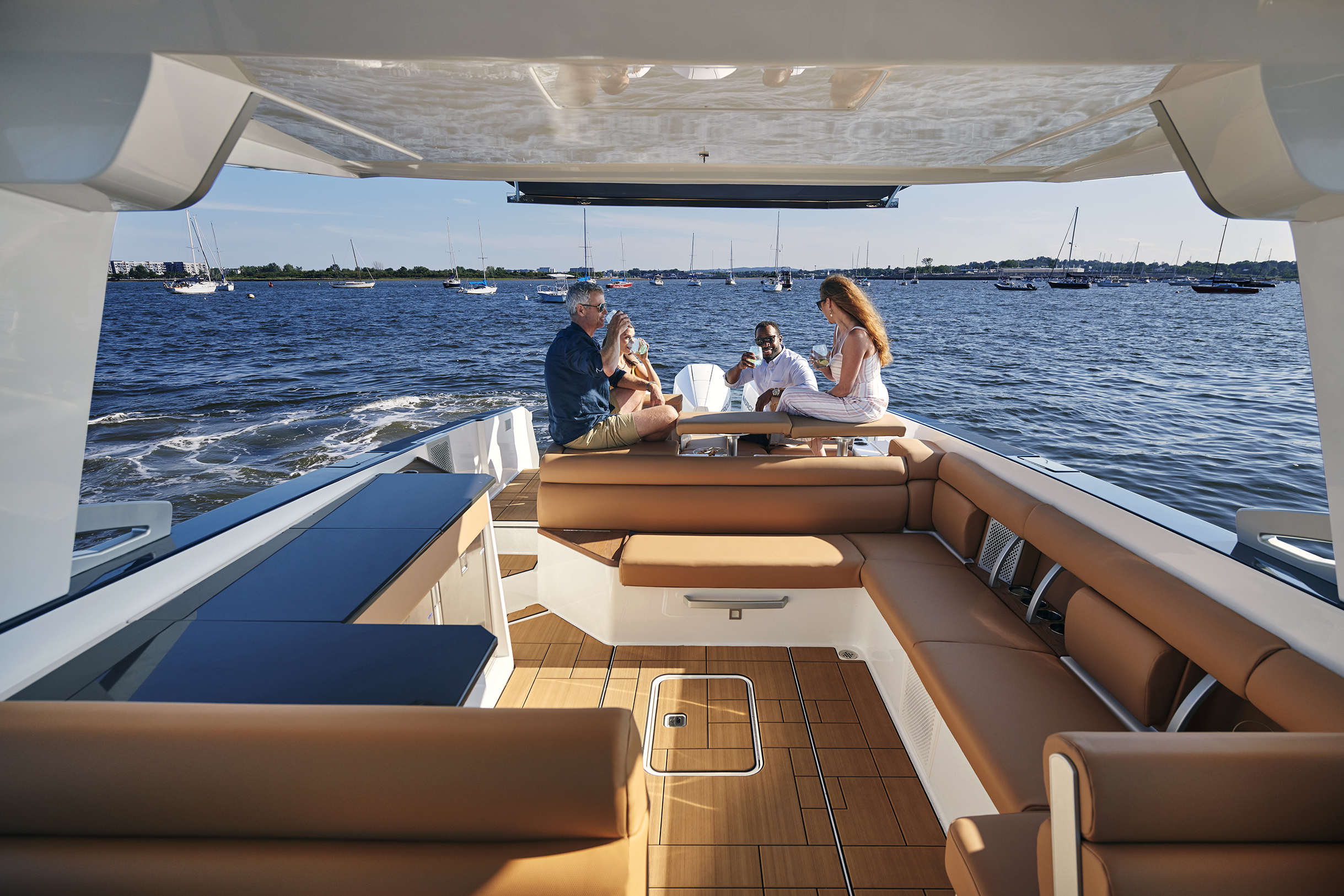 Aviara AV36 Stern Lifestyle