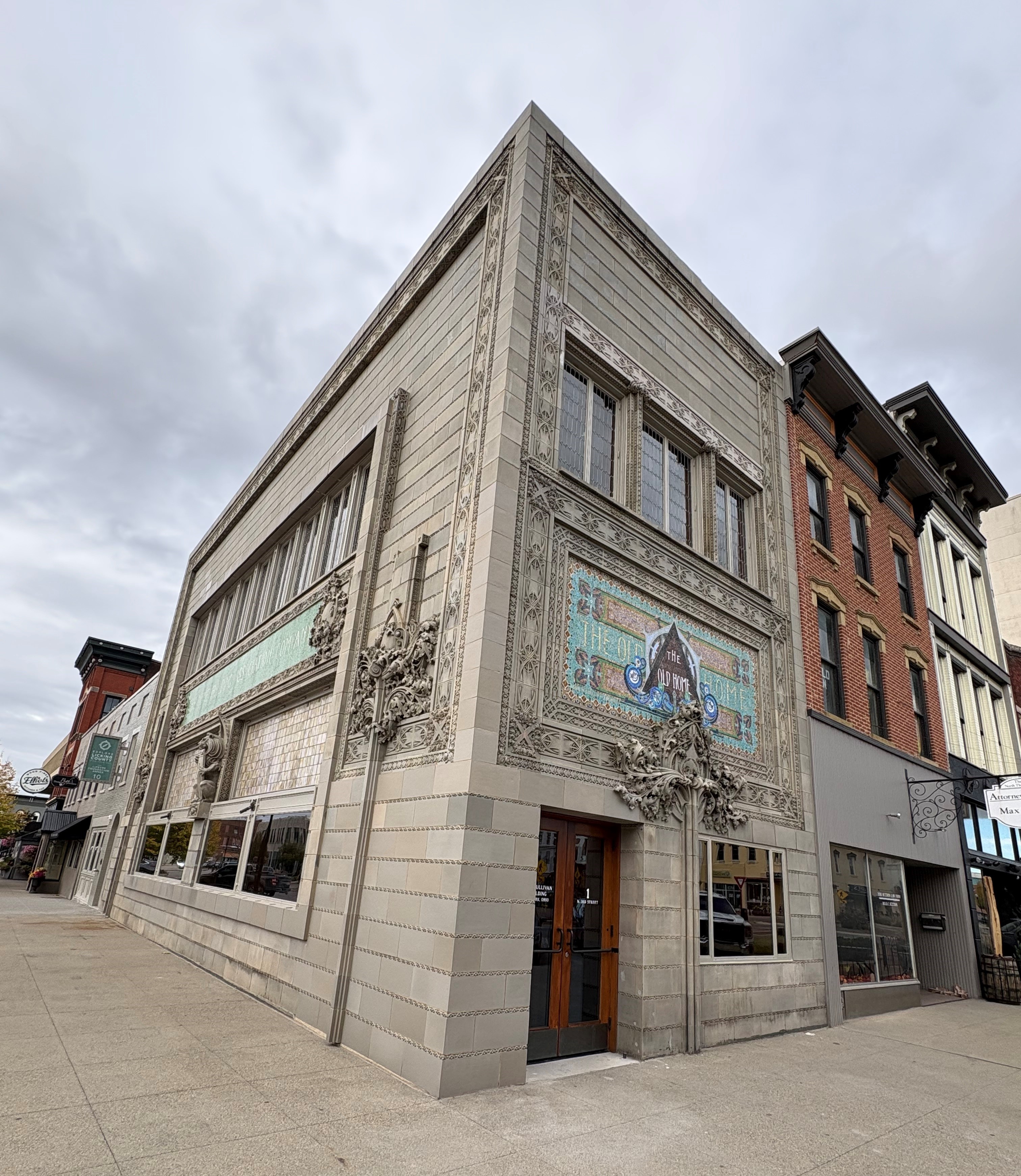 Sullivan Building Third St 102925