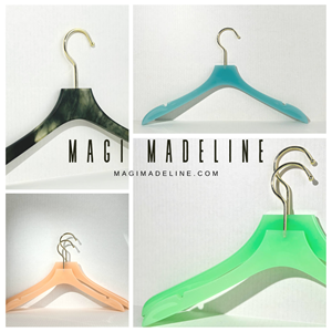 Magi Madeline Luxury Lucite Hangers