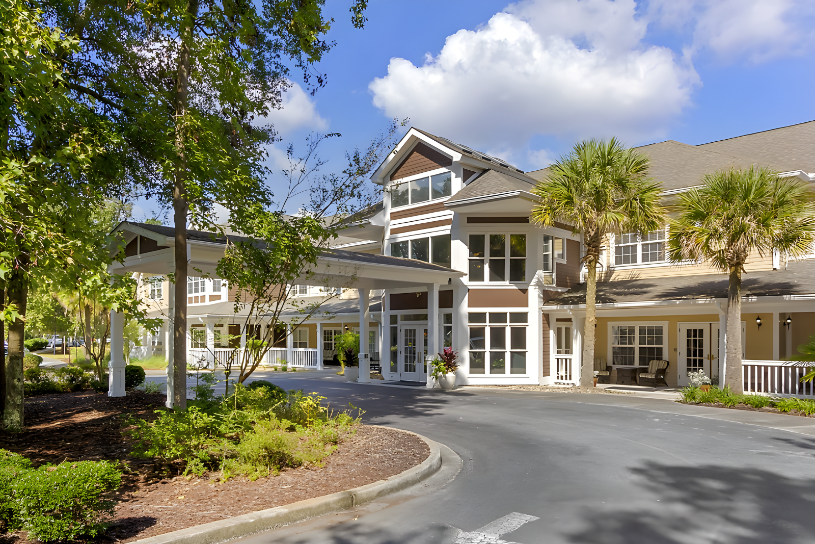 The Colonnade at West Ashley offers Assisted Living and Memory Care, providing personalized support in an environment designed to encourage independence, engagement, and meaningful daily living. Residents benefit from tailored care plans, thoughtfully designed living spaces, and programming that supports both wellness and connection.