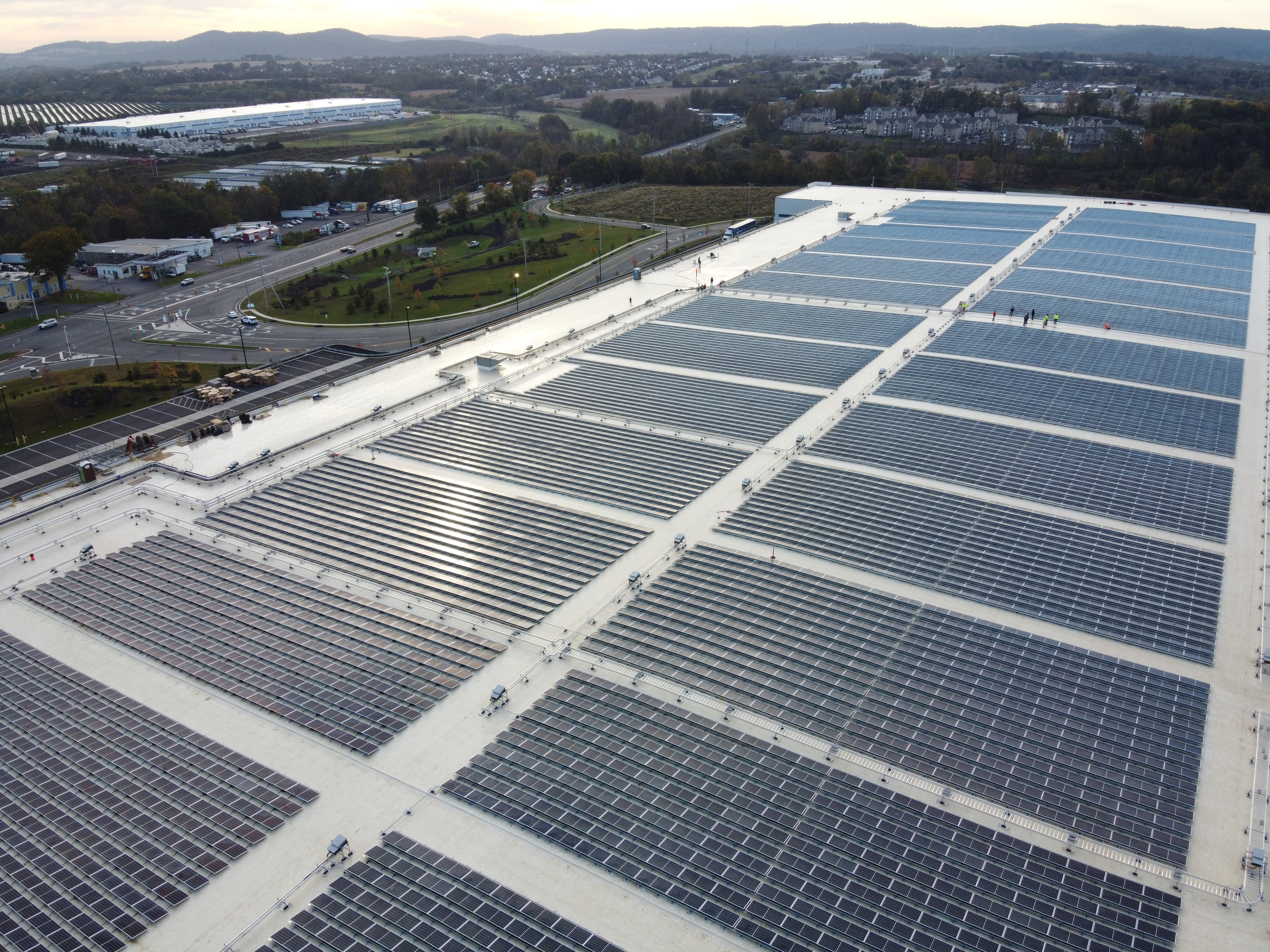 Uniqlo Solar Project_New Jersey