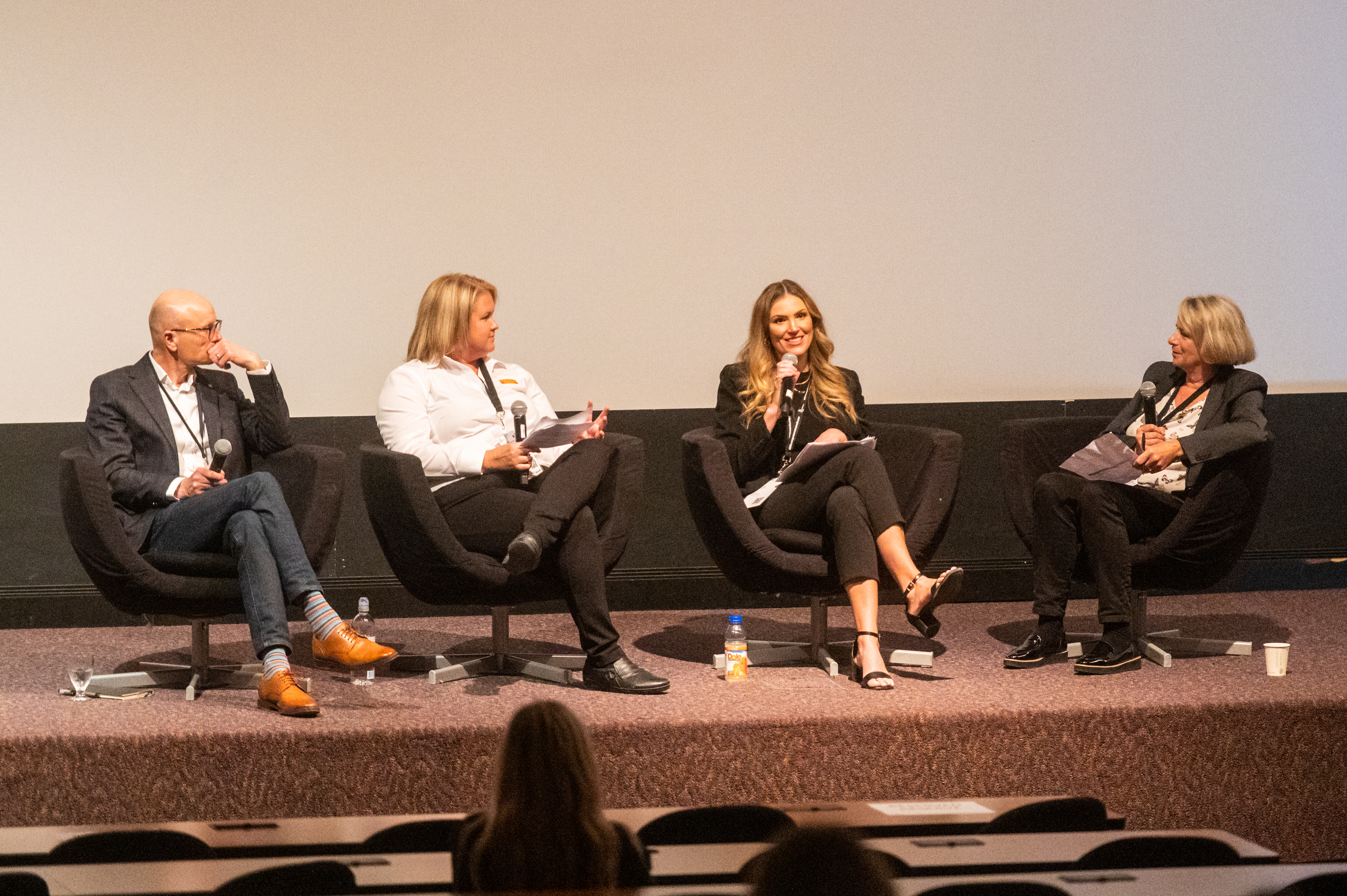 Les professionnels et professionnelles de l’industrie discutent du paysage actuel et futur des carrières dans les métiers spécialisés et les technolog