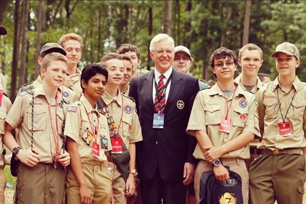 El Septimo is also a proud sponsor of the Boy Scouts of America Organization and the Boys and Girls Club, having supported them for the past two years with a myriad of charitable donations. 
