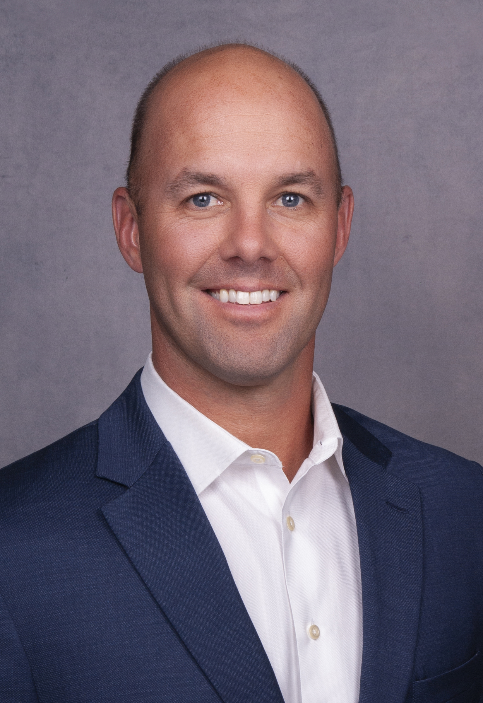 Peter McMillan Headshot