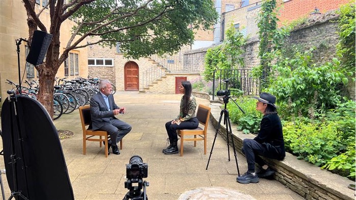 Behind-the-scenes of an interview with David Barrett and Indrani Pal-Chaudhuri for the Amazon documentary at the University of Oxford - EBC