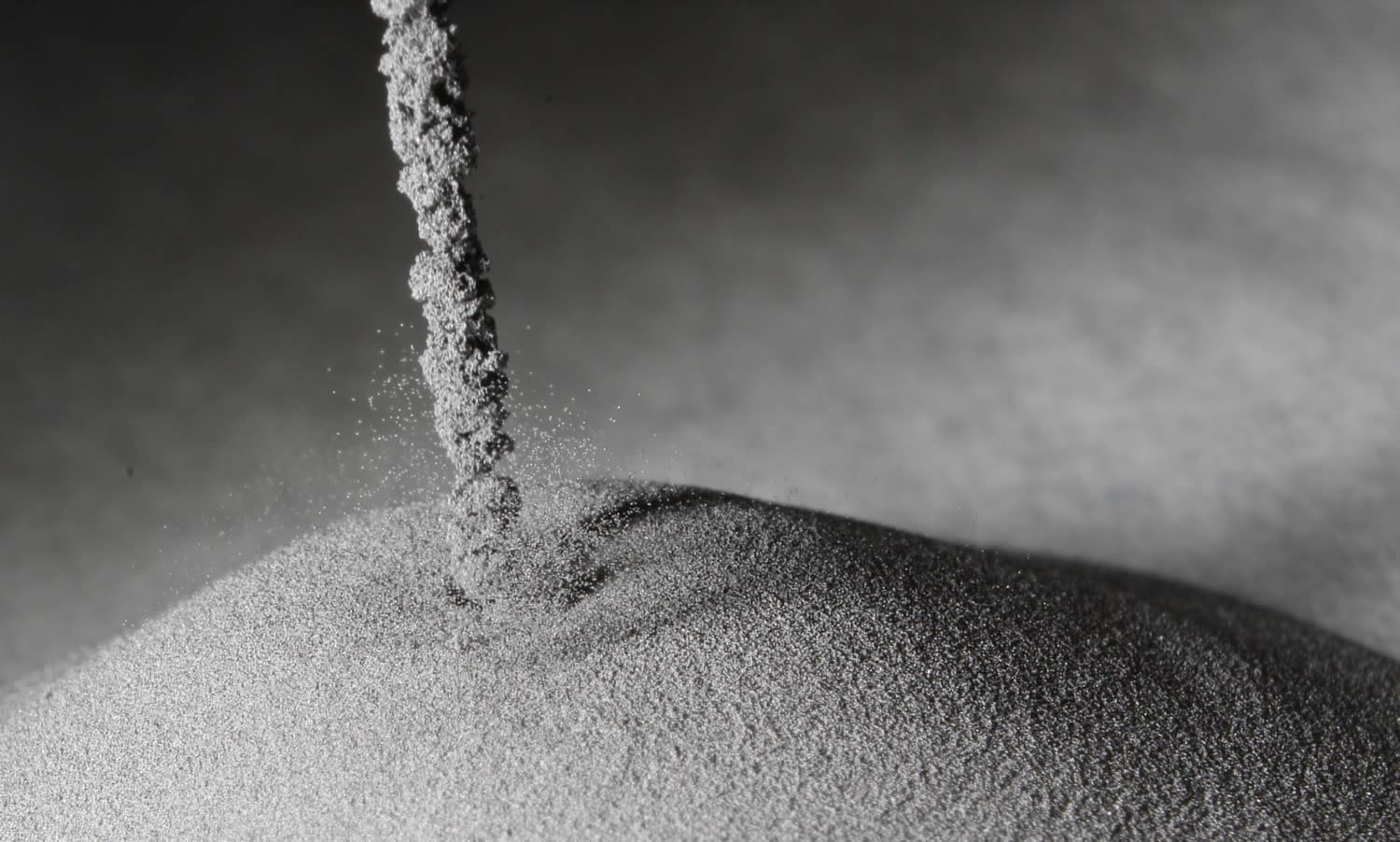 Image: PyroGenesis’ titanium metal powder as produced by its NexGen™ plasma atomization system. 