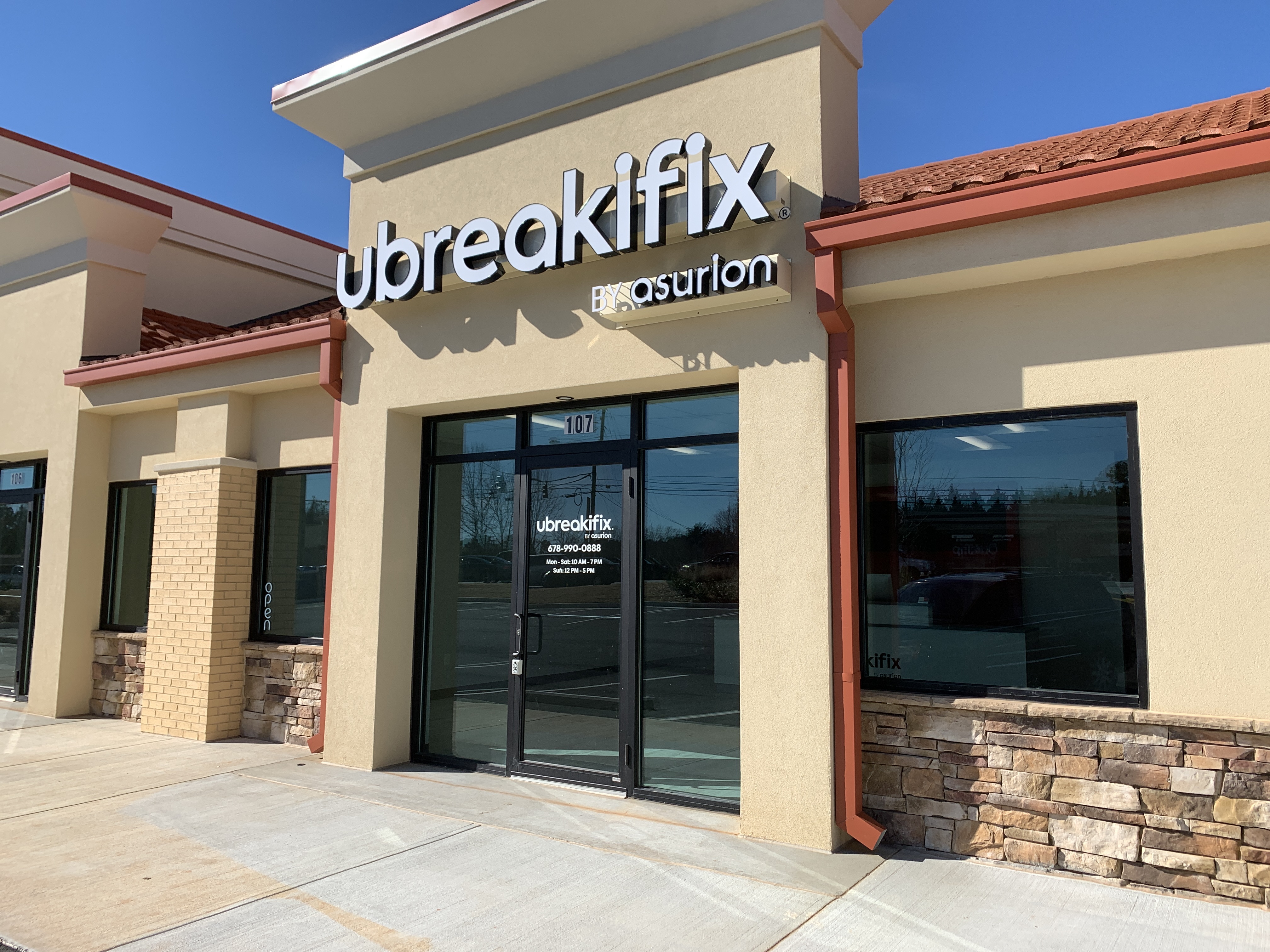 uBreakiFix Snellville