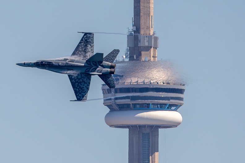 CF-18