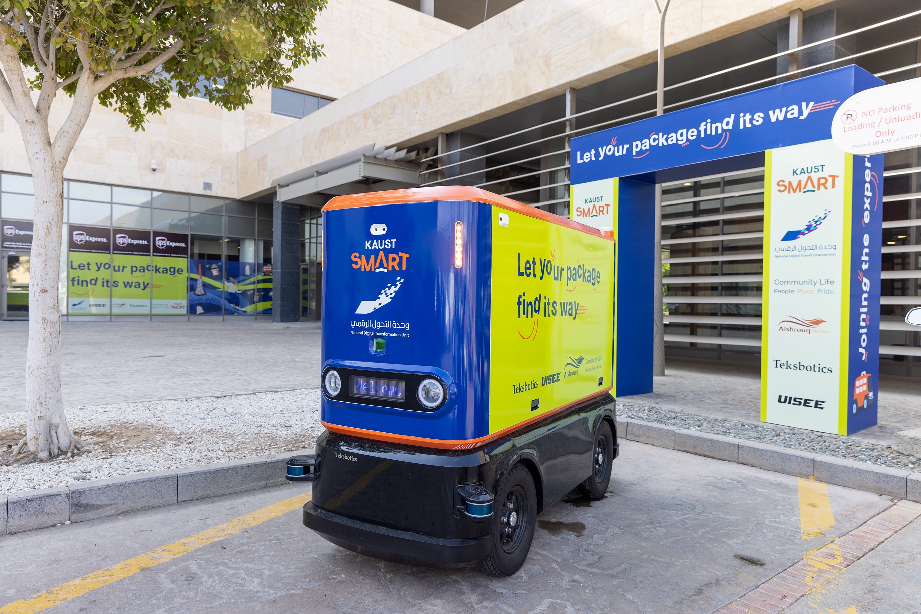 Teksbotics Autonomous Delivery Vehicle