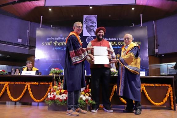 IIT Delhi’s Distinguished Alumni Award