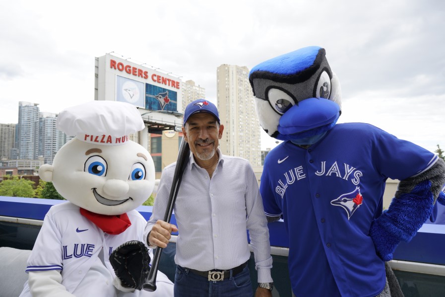 Pizza Nova serves up excitement with Toronto Blue Jays as