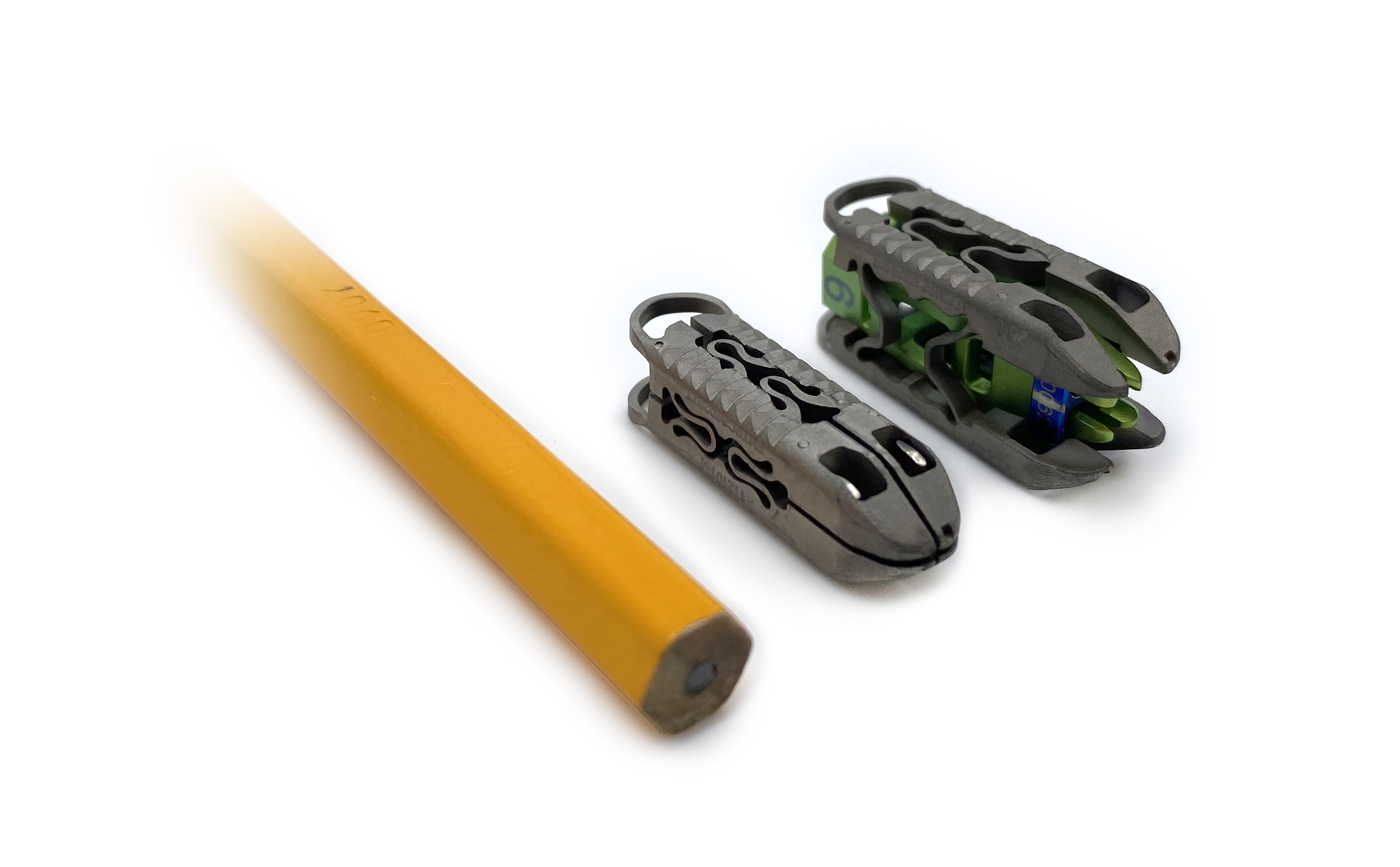 TiHawk7 encompasses all of the implant advantages needed to make MIS spine procedures successful: an ultra-low insertion profile with multidirectional interbody expansion combined with the benefits of an innovative titanium and PEEK bonding process.