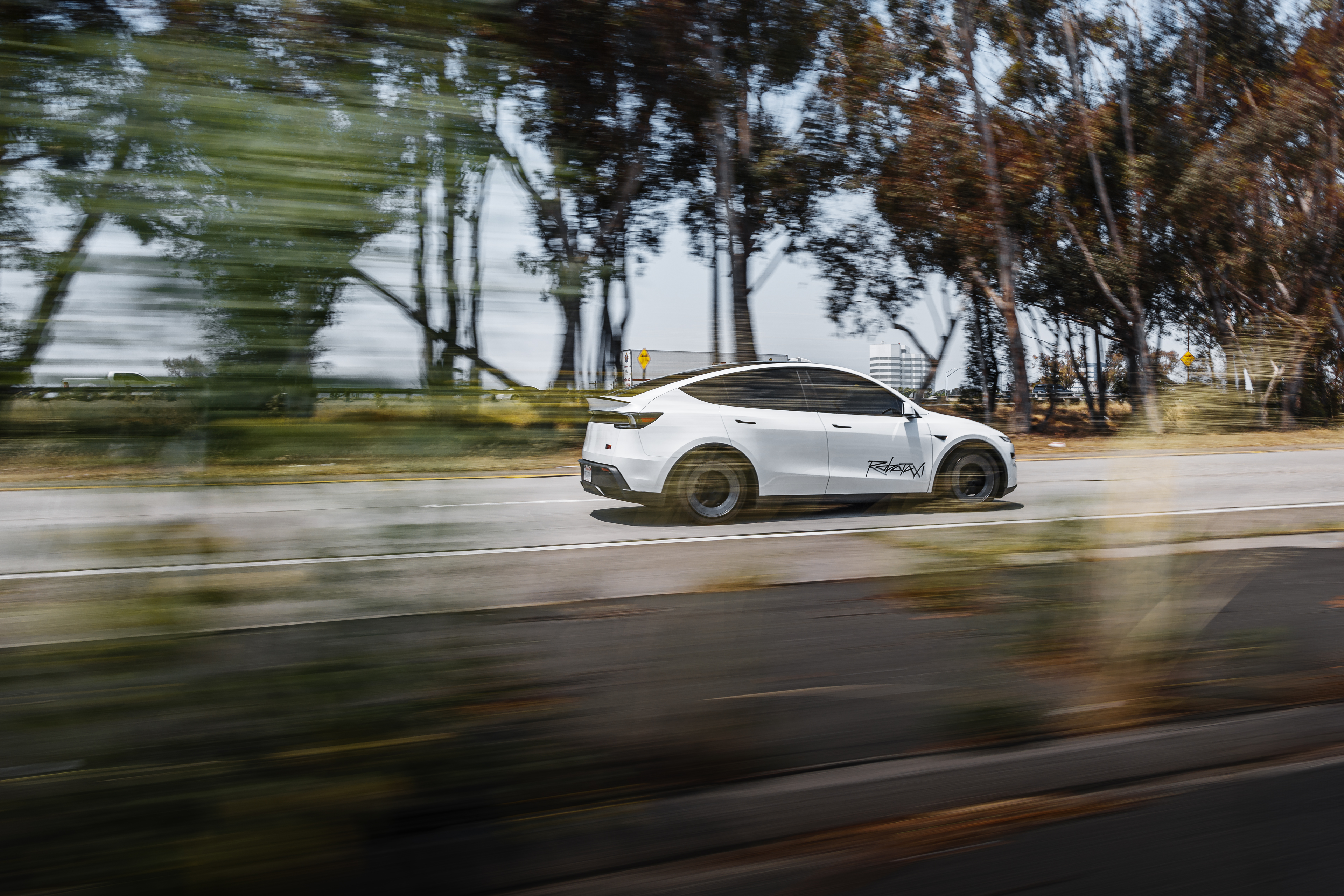 Tesla Model Y Juniper UP Forged UP-RW Road Warrior Wheels Unplugged Performance 4