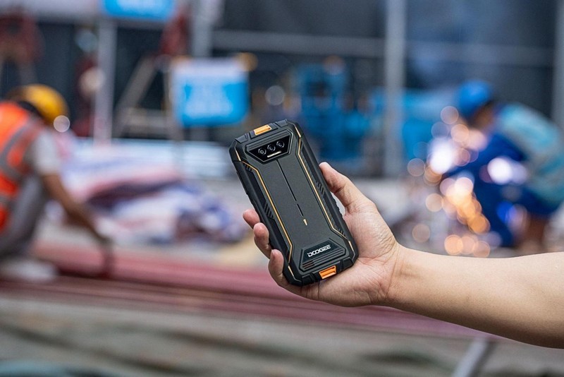 The Alien-Inspired Doogee S98 Pro Rugged Phone's Price & Launch Date  Revealed 
