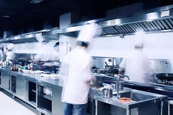 The NRAEF’s restaurant management apprenticeship will focus on helping entry-level employees advance into higher-paying management positions.