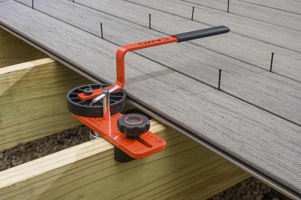 CAMO LEVER is the latest addition to the family of innovative CAMO products that gives contractors an unparalleled deck-building experience.