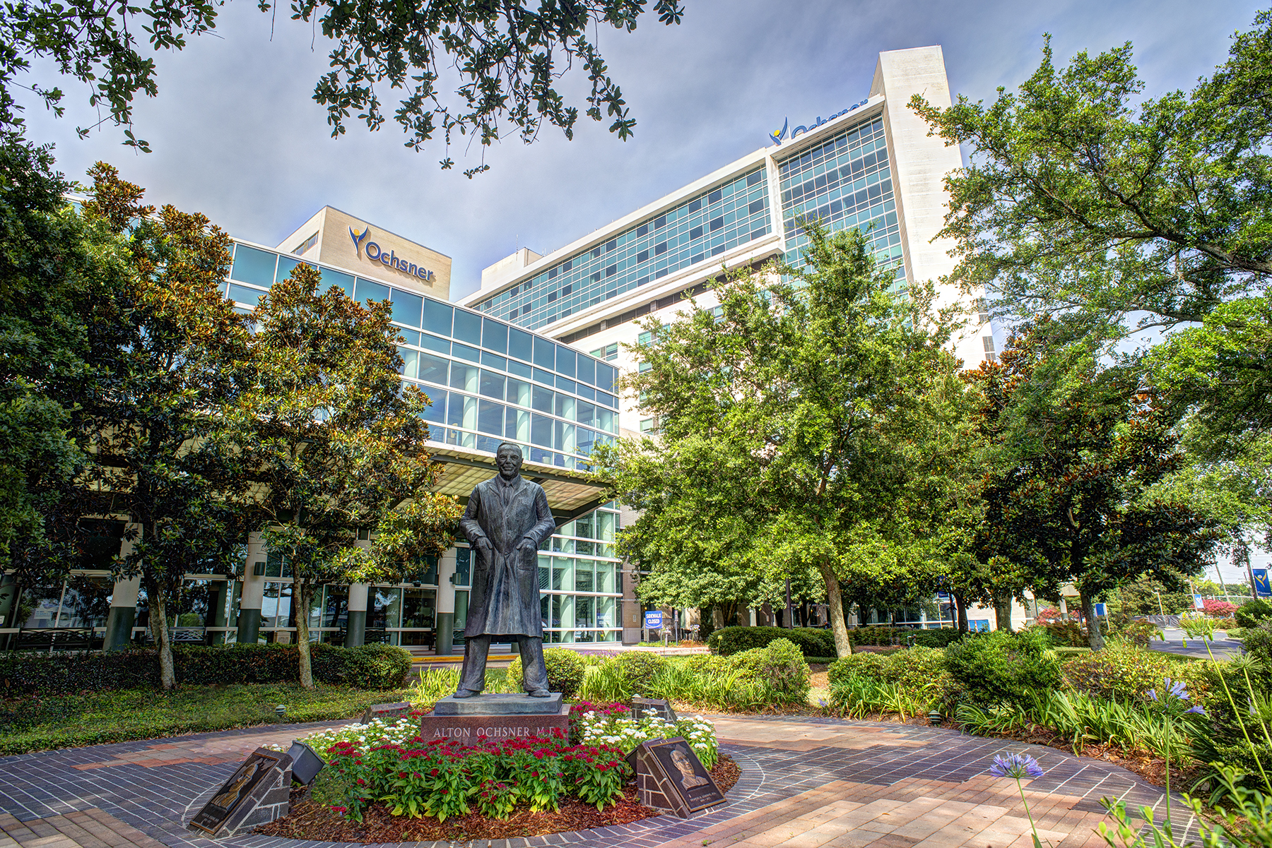 Ochsner Medical Center (OMC), inclusive of Ochsner Medical Center- West Bank Campus and Ochsner Baptist*, has been ranked the #1 hospital in Louisiana for the 10th consecutive year and recognized as a Best Hospital for 2021-22 by U.S. News & World Report, the global authority on hospital rankings and consumer advice. Ochsner was also ranked #1 in the New Orleans metro area.

OMC is the largest facility in Ochsner Health’s system of 40 hospitals and more than 200 clinics and urgent care centers across Louisiana, Mississippi, and west Alabama. OMC continues to expand services across its three campuses in Greater New Orleans, providing expert, patient-centered care in both clinic and in-patient settings, using the latest treatments and technology.