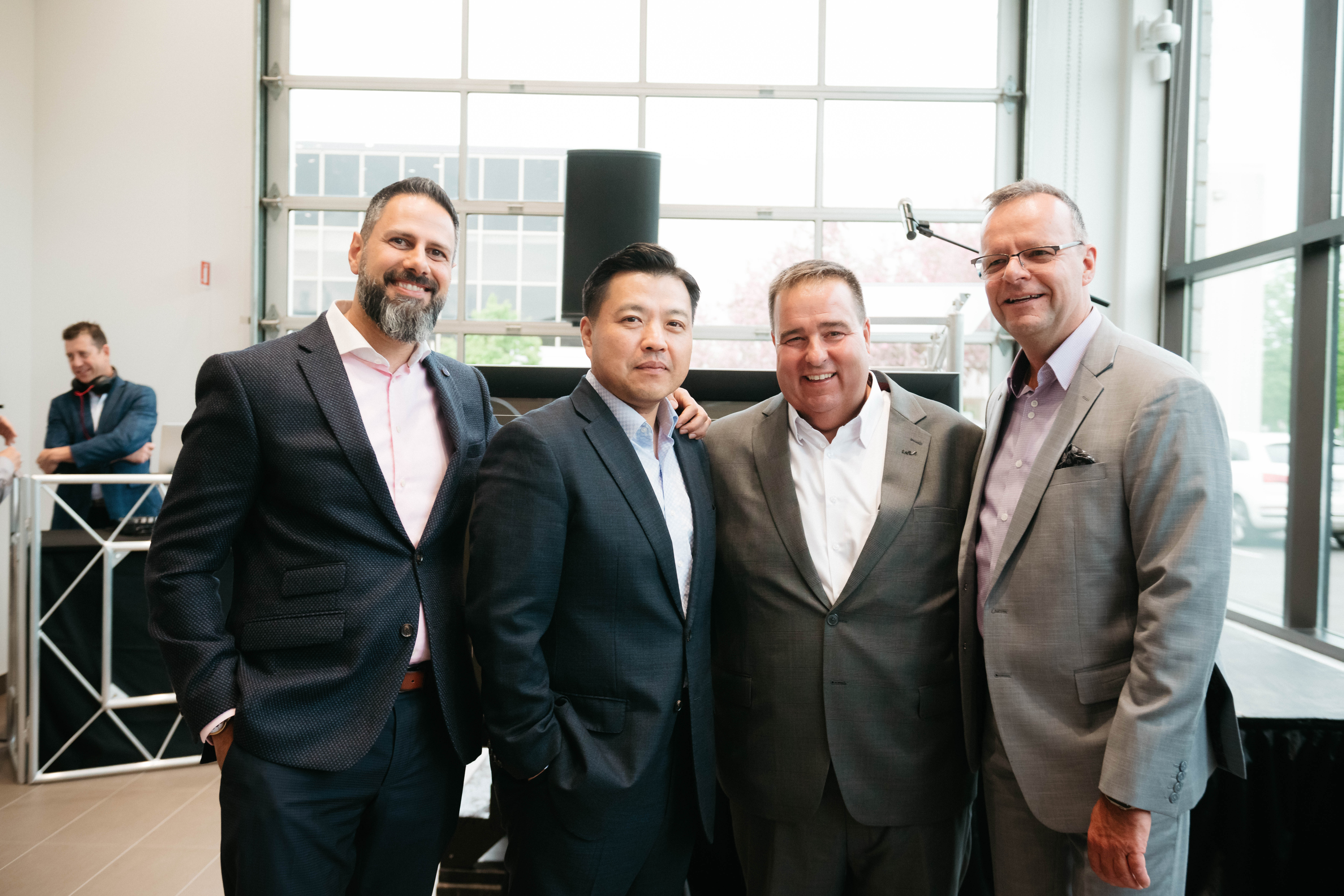 L to R: Elias El-Achhab, VP et COO de Kia Canada, Sungwon Kwon, Président et CEO de Kia Canada, Serge Beaudoin, Président de La Force Kia, Steeve Michel, Vice-Président de La Force Kia